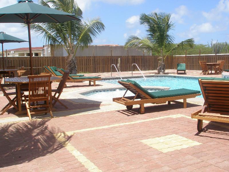 Del Rey Apartments Aruba Ngoại thất bức ảnh
