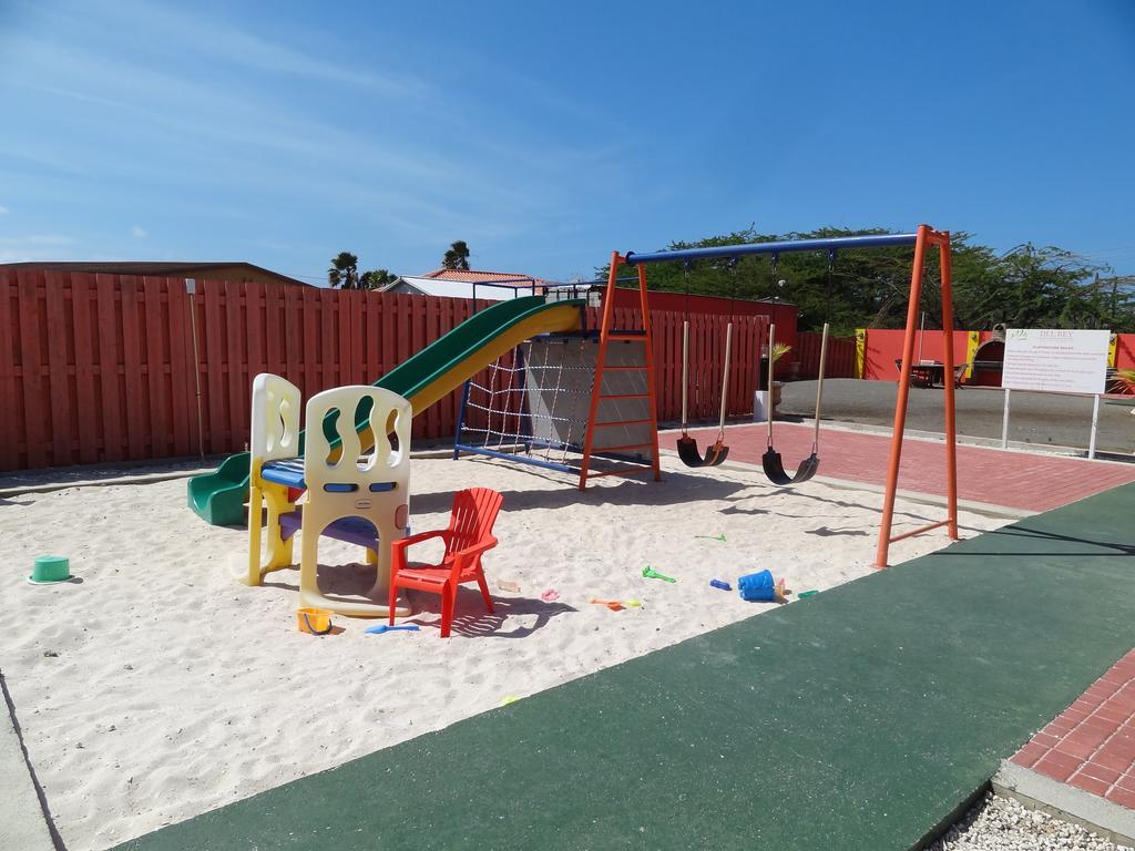 Del Rey Apartments Aruba Ngoại thất bức ảnh